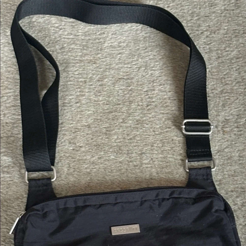 Baggalini Cross Body Bag OS